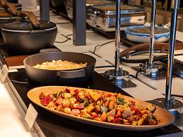 Mercure Fukuoka Munakata Resort & Spa