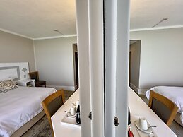 Lüderitz Nest Hotel