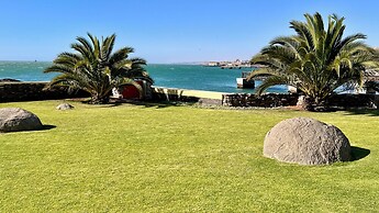 Lüderitz Nest Hotel