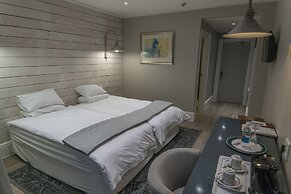 Lüderitz Nest Hotel