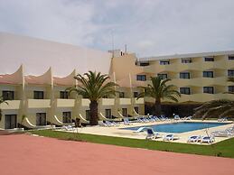 Hotel Caravelas