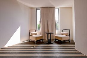 CHECK inn SELECT Taipei Yangmingshan