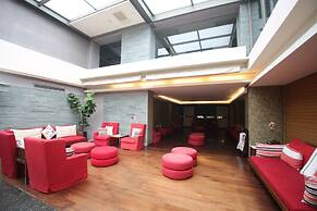 CHECK inn SELECT Taipei Yangmingshan