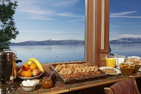 Sunnyside Restaurant & Lodge