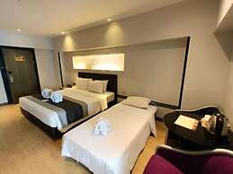 Nouvo City Hotel