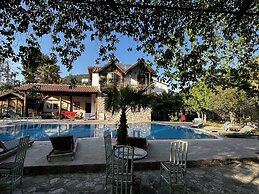 Koyevi Olympos Countryhouse