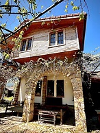 Koyevi Olympos Countryhouse