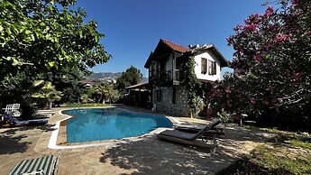 Koyevi Olympos Countryhouse