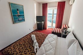 Hotel Azzurro