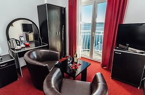 Hotel Azzurro
