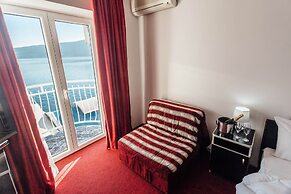 Hotel Azzurro