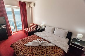 Hotel Azzurro