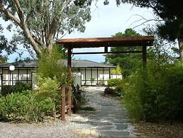 Shizuka Ryokan Japanese Guesthouse