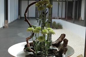 Shizuka Ryokan Japanese Guesthouse