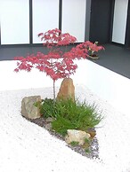 Shizuka Ryokan Japanese Guesthouse