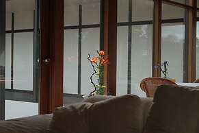 Shizuka Ryokan Japanese Guesthouse