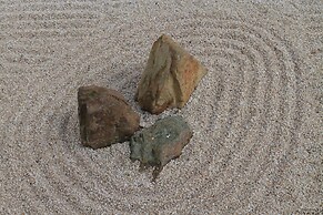 Shizuka Ryokan Japanese Guesthouse