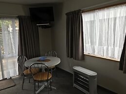 Jade Court Motor Lodge