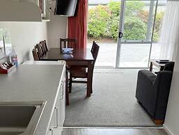 Jade Court Motor Lodge