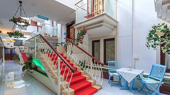 Ata Park Hotel