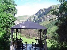 Forest Creek Lodge & Spa