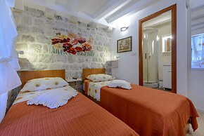 Studio Apartments Stradun