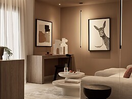 NAUMA PAROS | Design Boutique Hotel