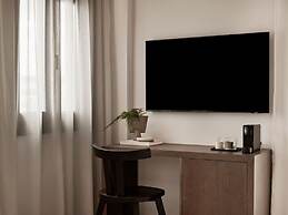 NAUMA PAROS | Design Boutique Hotel