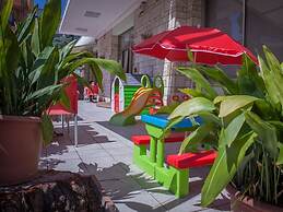 Hotel Ausonia