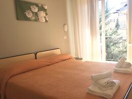 Hotel Ausonia