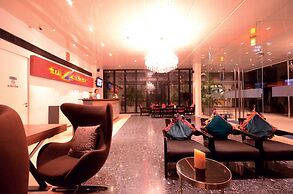 The Lantern Resorts Patong