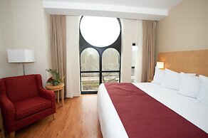 The Holman Grand Hotel