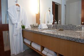 The Holman Grand Hotel