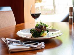 The Holman Grand Hotel