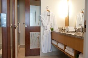 The Holman Grand Hotel