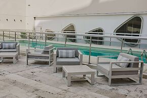 Dazzler by Wyndham Buenos Aires Recoleta