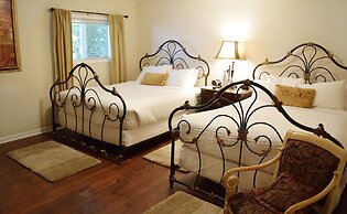 Silverton Inn & Suites