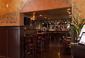 Silverton Inn & Suites