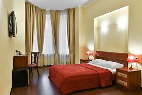 Allegro Ligovsky Prospect