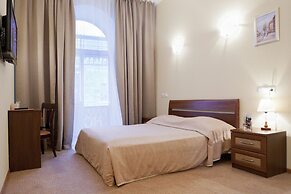 Allegro Ligovsky Prospect