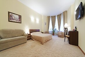 Allegro Ligovsky Prospect