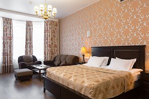 Allegro Ligovsky Prospect