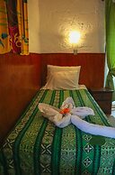 Mana Nui Inn