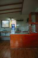 Mana Nui Inn