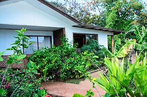 Mana Nui Inn