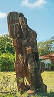 Mana Nui Inn