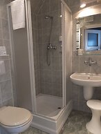 Hotel Gromada Pila