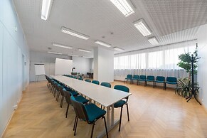 Hotel Gromada Pila