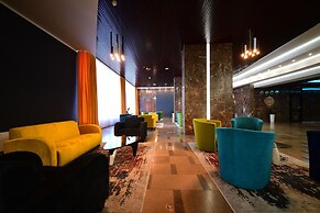 Hotel Gromada Pila