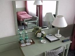 Hotel Gromada Pila